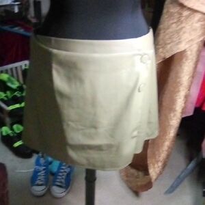 Elegant Tan Mini Skirt